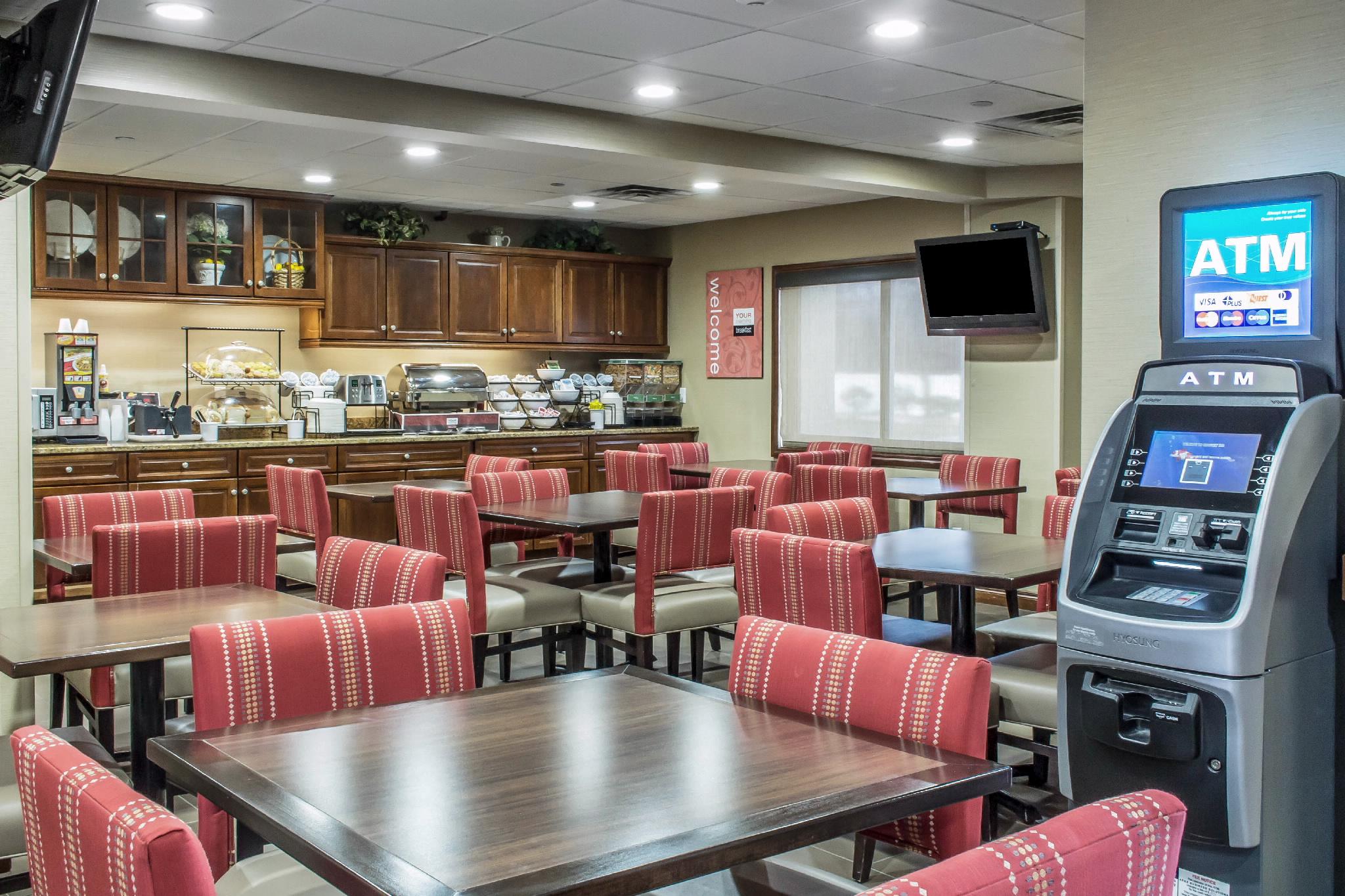 Comfort Inn Medford-Long Island Kültér fotó