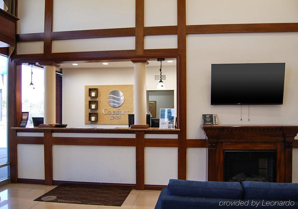 Comfort Inn Medford-Long Island Kültér fotó