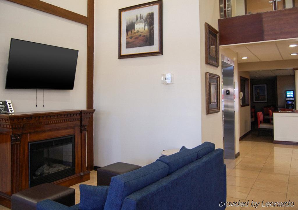 Comfort Inn Medford-Long Island Kültér fotó